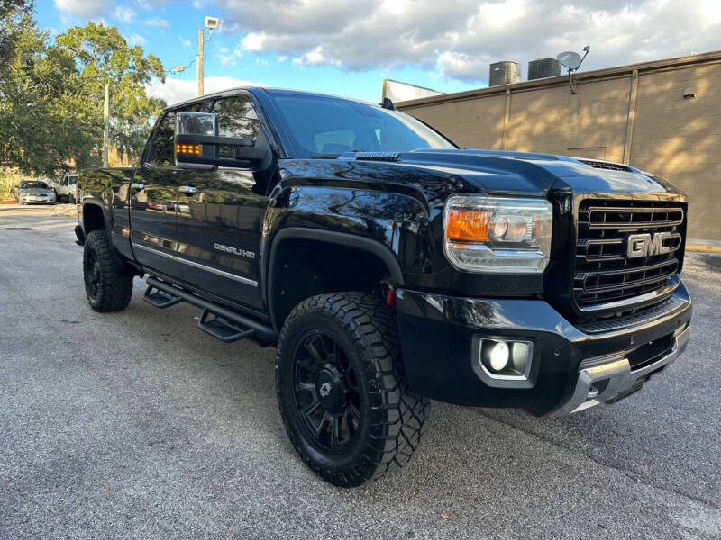 2018 GMC Sierra 2500HD Denali
