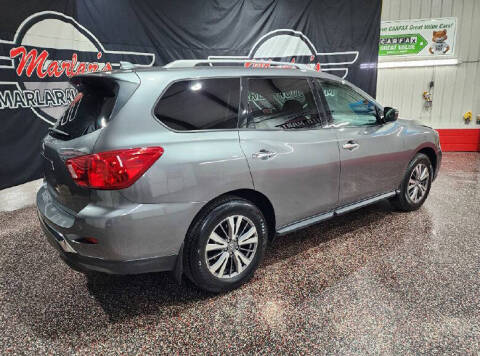 2020 Nissan Pathfinder S