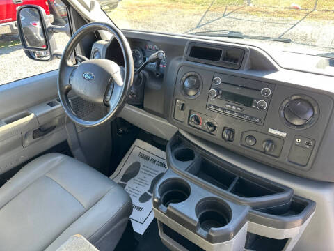 2014 Ford E-Series E-150