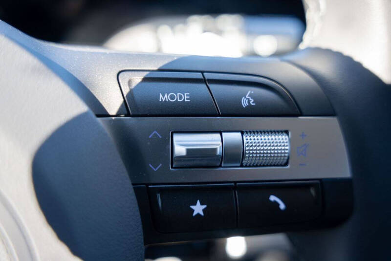 2025 Hyundai Kona SEL Convenience