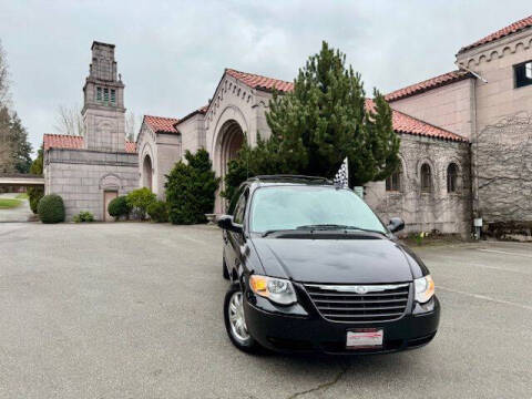 2006 Chrysler Town and Country for sale at EZ Deals Auto in Seattle WA
