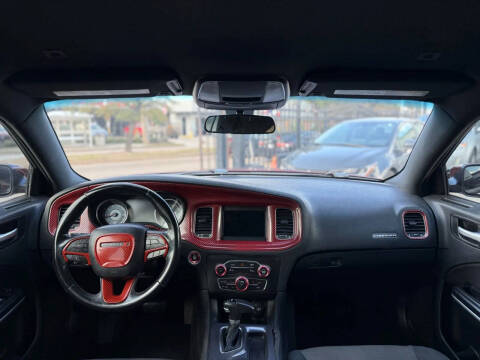 2018 Dodge Charger SXT