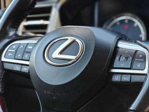 2018 Lexus LX 570