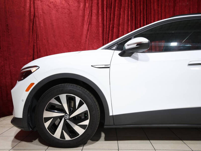 2023 Volkswagen ID.4 Pro