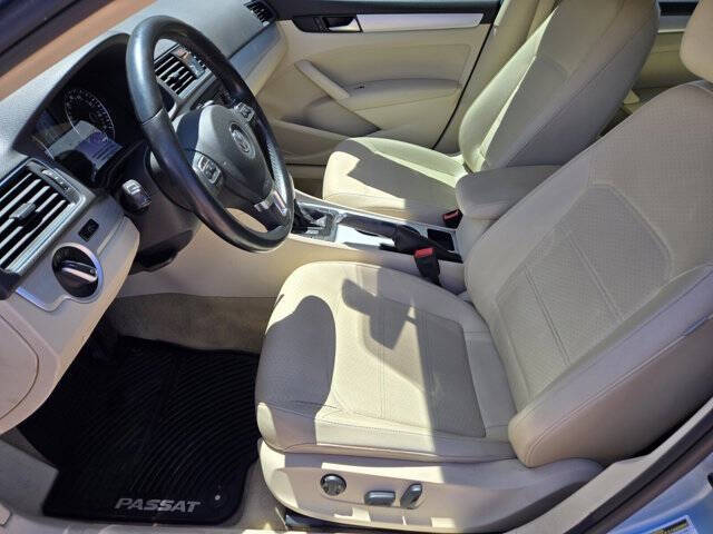 2013 Volkswagen Passat