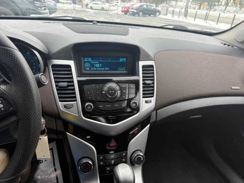 2015 Chevrolet Cruze 1LT Auto