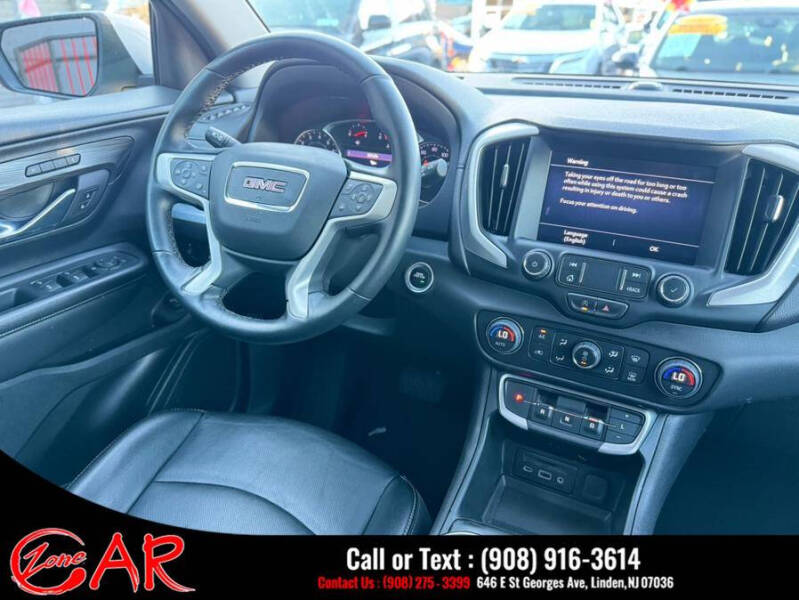 2023 GMC Terrain SLT
