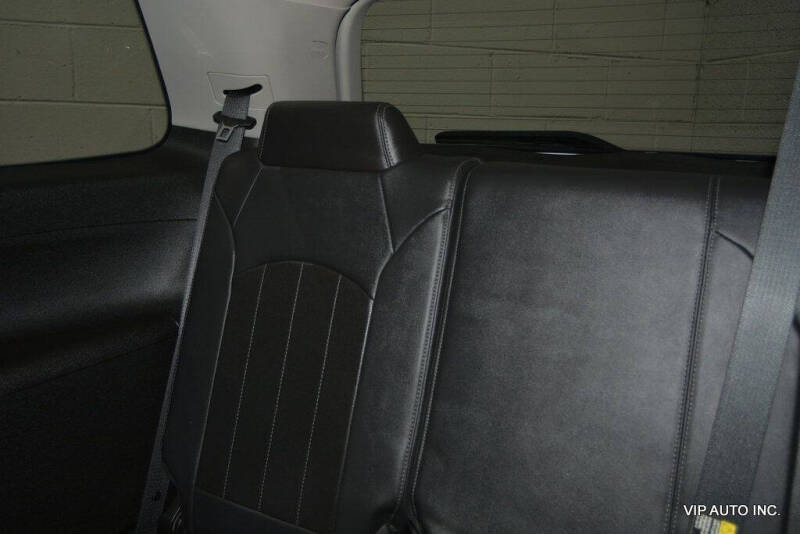 2016 GMC Acadia Denali
