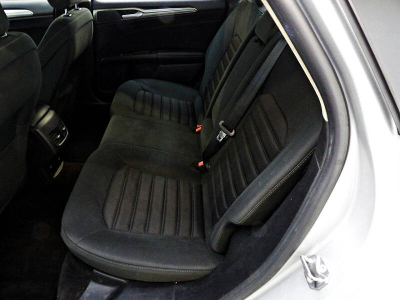 2018 Ford Fusion Hybrid SE