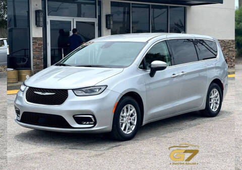 2023 Chrysler Pacifica Touring L