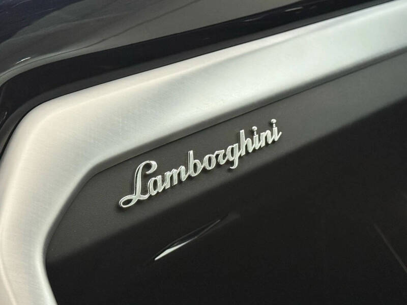 2021 Lamborghini Urus