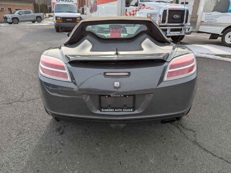 2008 Saturn SKY