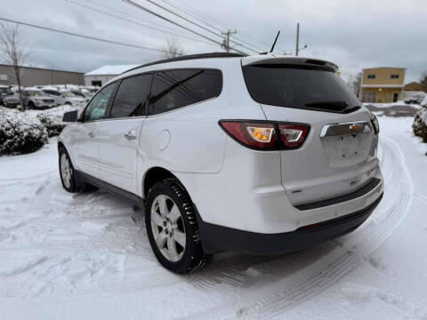 2016 Chevrolet Traverse LT