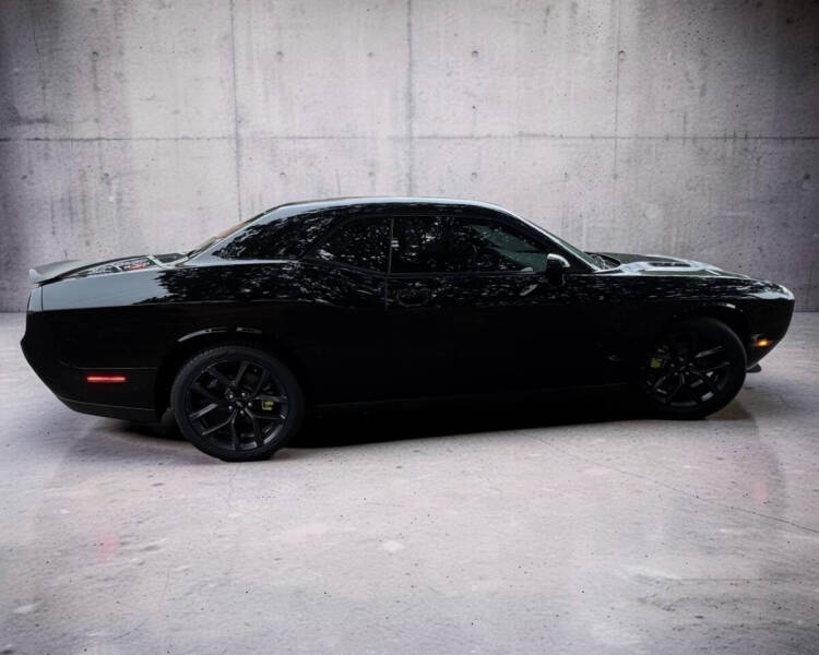 2019 Dodge Challenger SXT