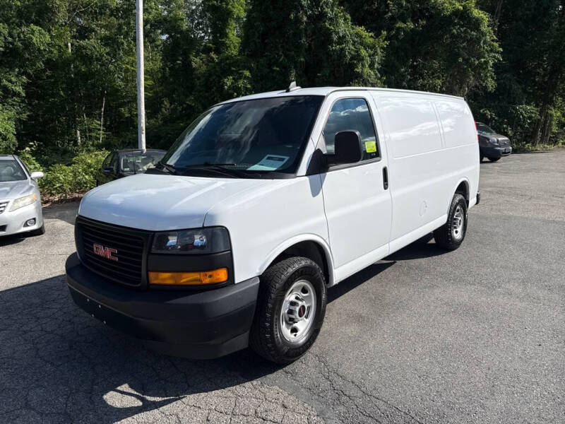 2023 GMC Savana 2500