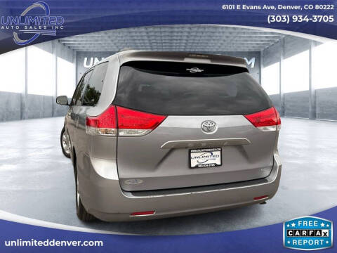 2012 Toyota Sienna