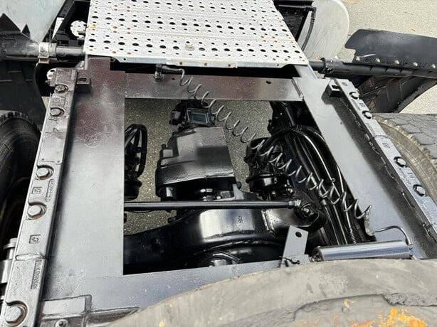 2006 Freightliner Columbia 120