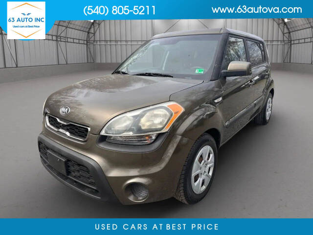 2013 Kia Soul Base's photo