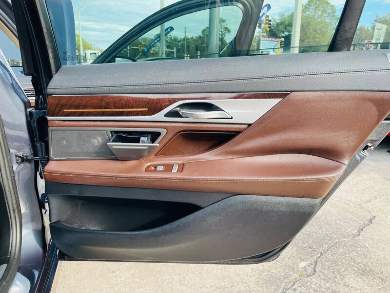 2018 BMW 7 Series 740i