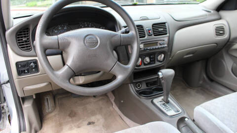 2002 Nissan Sentra XE
