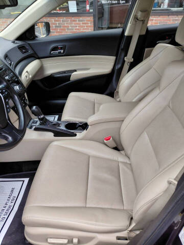 2014 Acura ILX 2.0L w/Tech