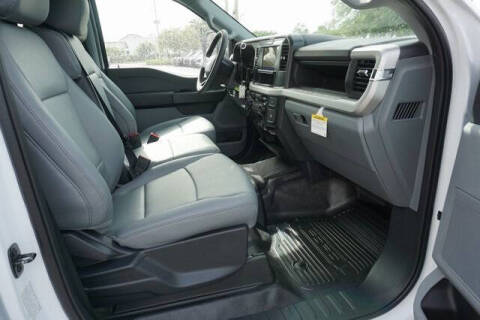 2025 Ford F-350 Super Duty XL