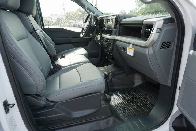 2025 Ford F-350 Super Duty XL