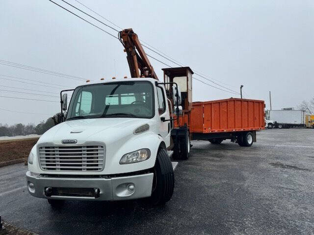 2007 Freightliner M2 106