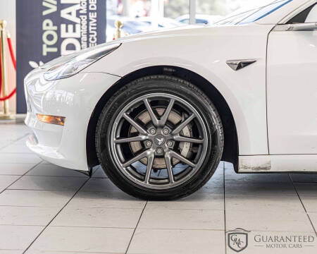 2020 Tesla Model 3 Standard Range Plus