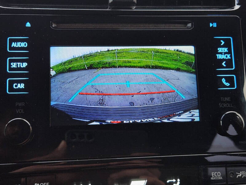 2019 Toyota Prius LE