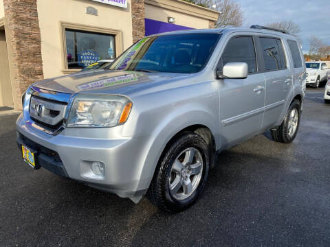 2010 Honda Pilot for sale at CarMart One LLC in Freeport NY