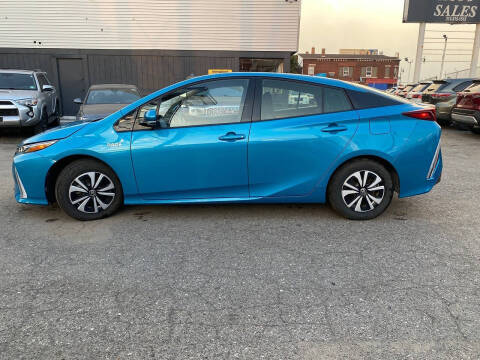2017 Toyota Prius Prime Plus
