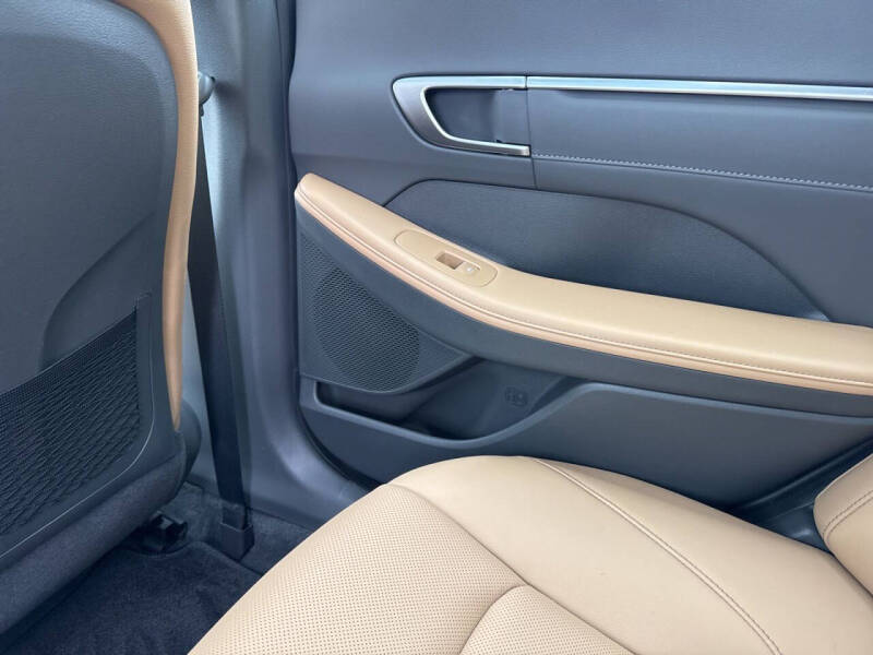 2025 Hyundai Sonata Hybrid Limited