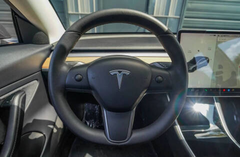 2020 Tesla Model 3 Performance