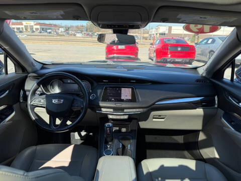 2019 Cadillac XT4 Luxury