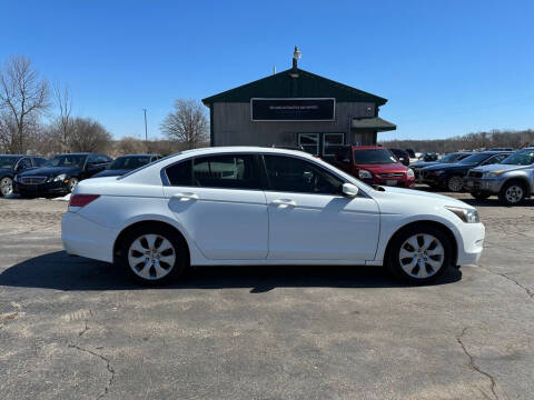 2009 Honda Accord for sale at WILLIAMS AUTOMOTIVE AND IMPORTS LLC in Neenah WI