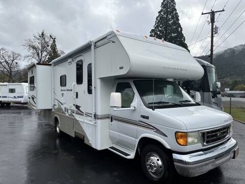 2003 Minnie Winnie 27P / 28ft for sale at Jim Clarks Consignment Country - Class C Motorhomes in Grants Pass OR