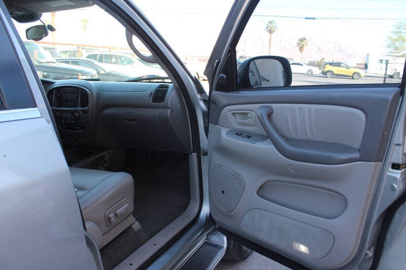 2003 Toyota Sequoia Limited