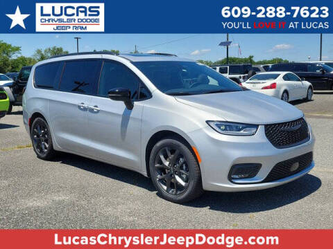 2024 Chrysler Pacifica for sale at Lucas Chrysler Jeep Dodge Ram in Lumberton NJ