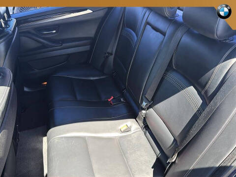 2015 BMW 5 Series 528i
