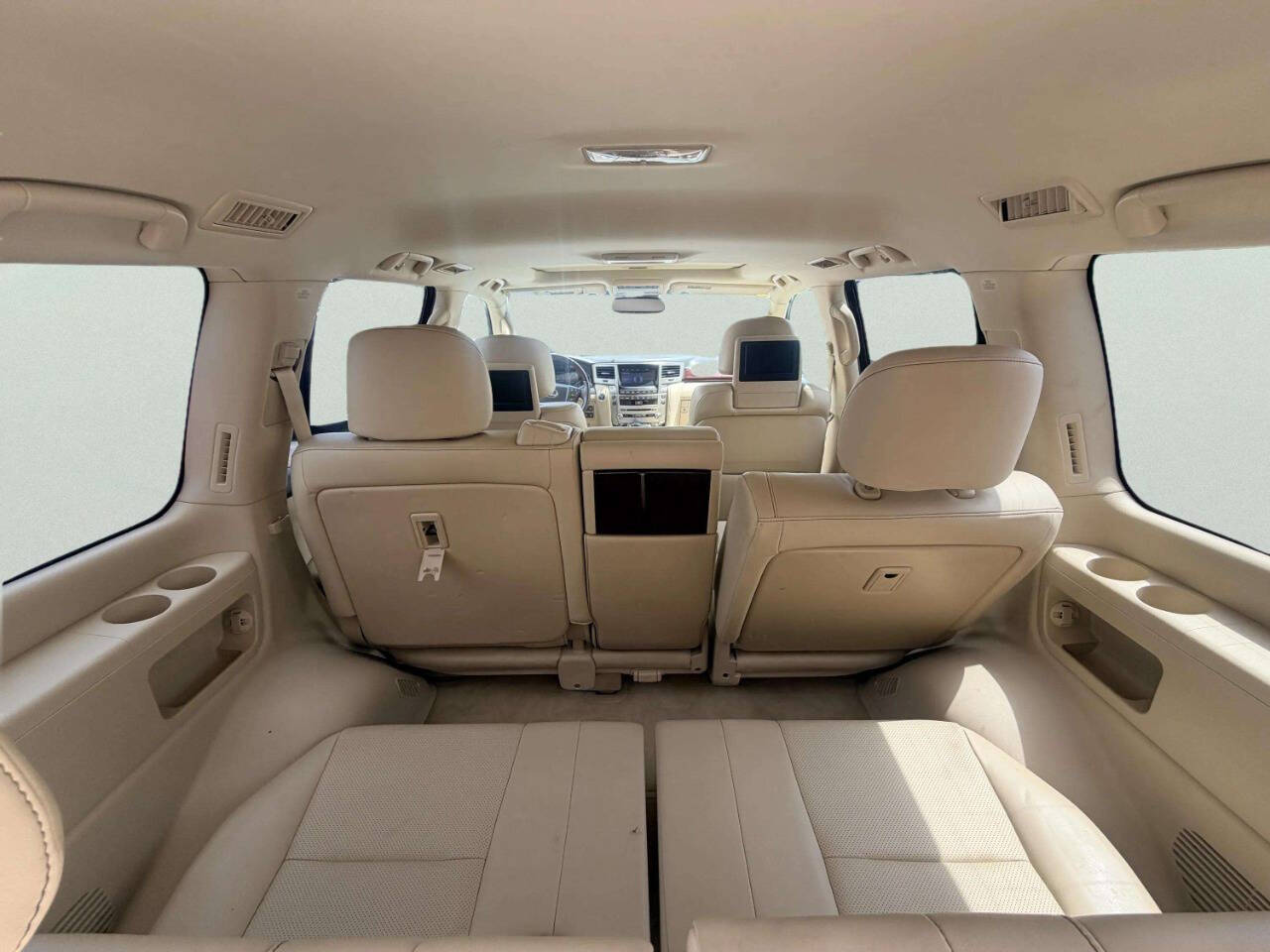 LexusLX 5707