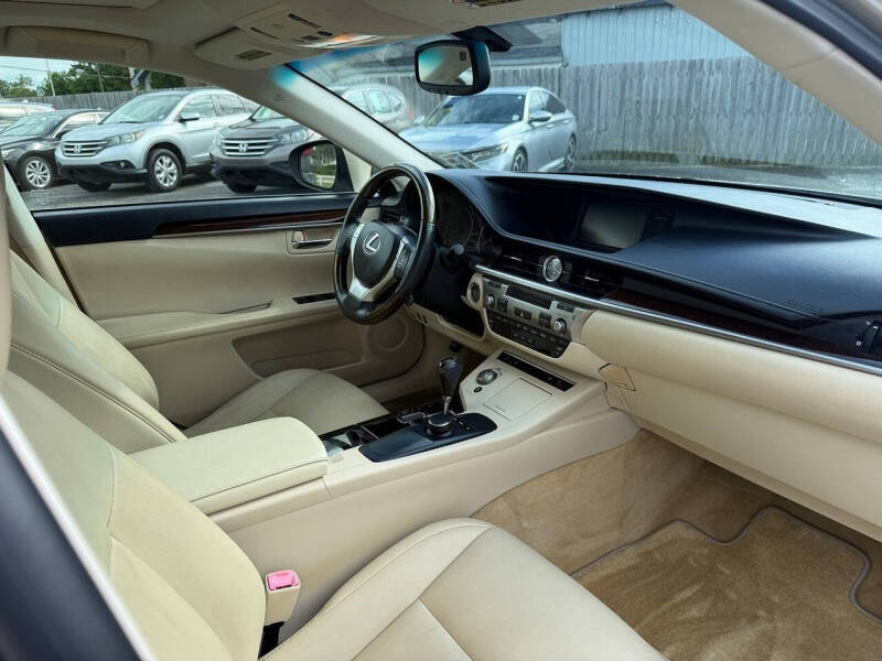 2013 Lexus ES 350