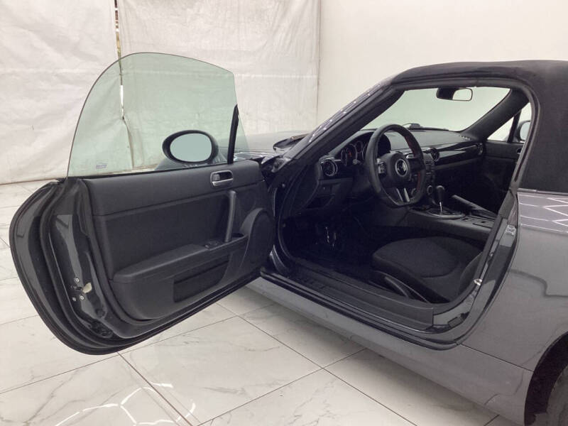 2015 Mazda MX-5 Miata Sport