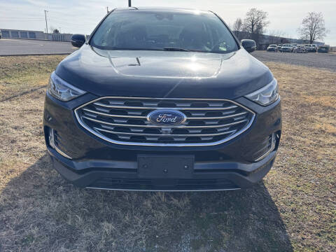 2020 Ford Edge Titanium