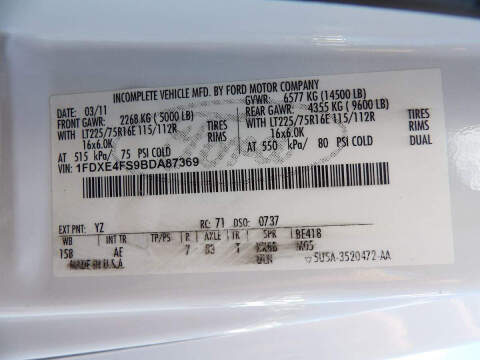 2011 Ford E-Series E-450 SD