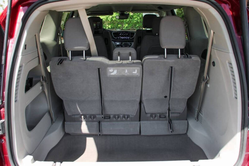 2021 Chrysler Pacifica Touring