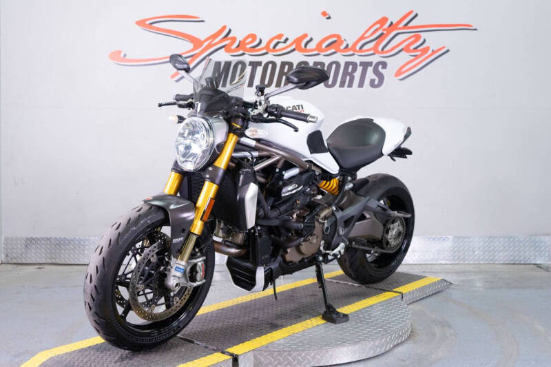2016 Ducati Monster 1200 S