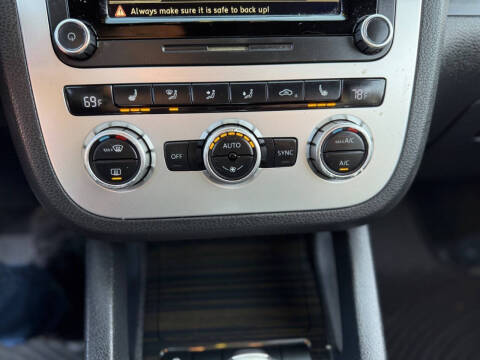 2014 Volkswagen Eos Executive SULEV