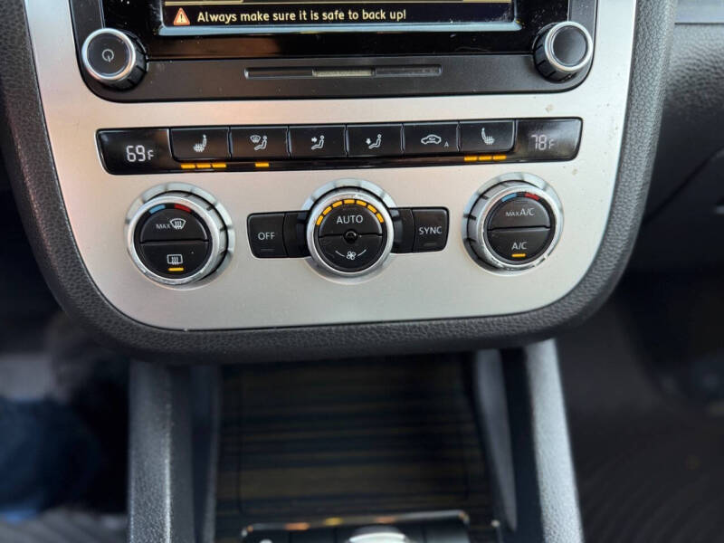 2014 Volkswagen Eos Executive SULEV