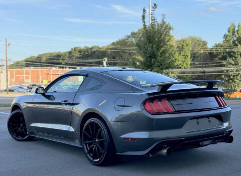 2019 Ford Mustang EcoBoost